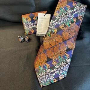 NWT- Beautiful Silk Multicolor Tie Set